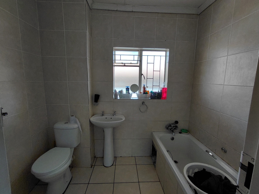 To Let 1 Bedroom Property for Rent in Oudorp North West